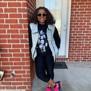 Meet your Posher, Cassandra